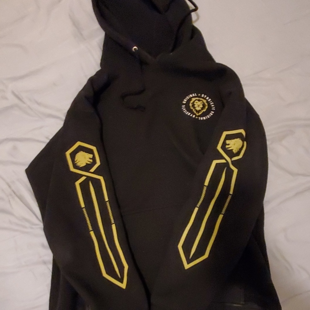 Syndicate Original 'Insignia' Pullover hoodie